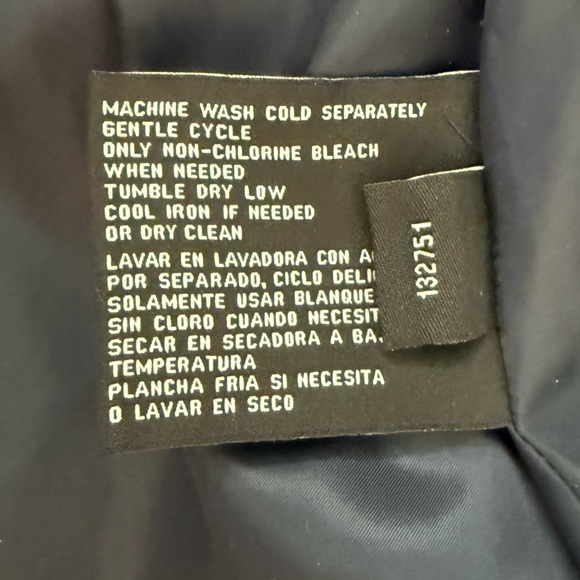 London Fog Navy Polka Dot Cotton and Spandex Trench Like / Rain Coat 🧥 - Picture 11 of 11